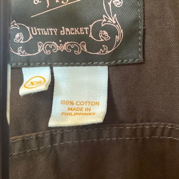 J. Crew Green Utility Jacket with Durable Cotton and Military-Inspired Style - Picture 8 of 11